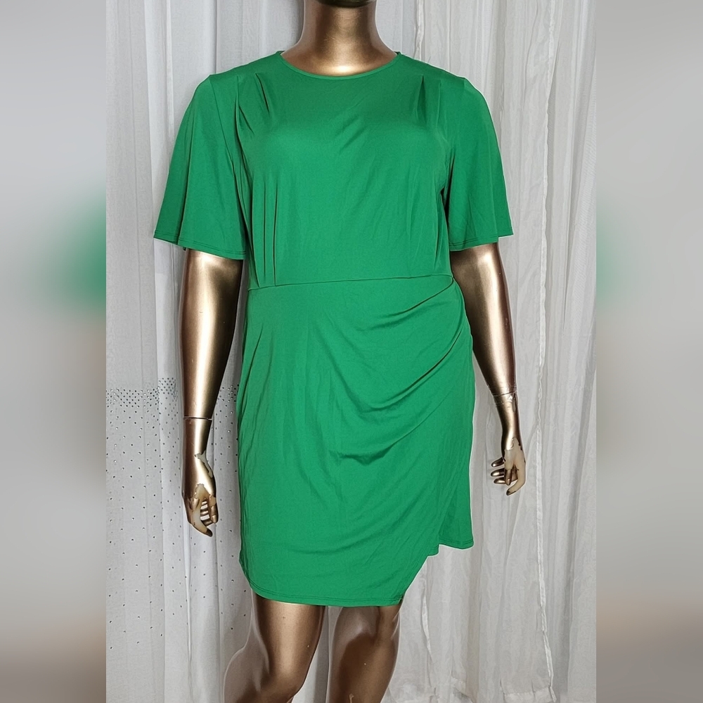 Chic Green Mini Dress